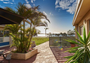 API Pelican Beach Front Apartments Kalbarri